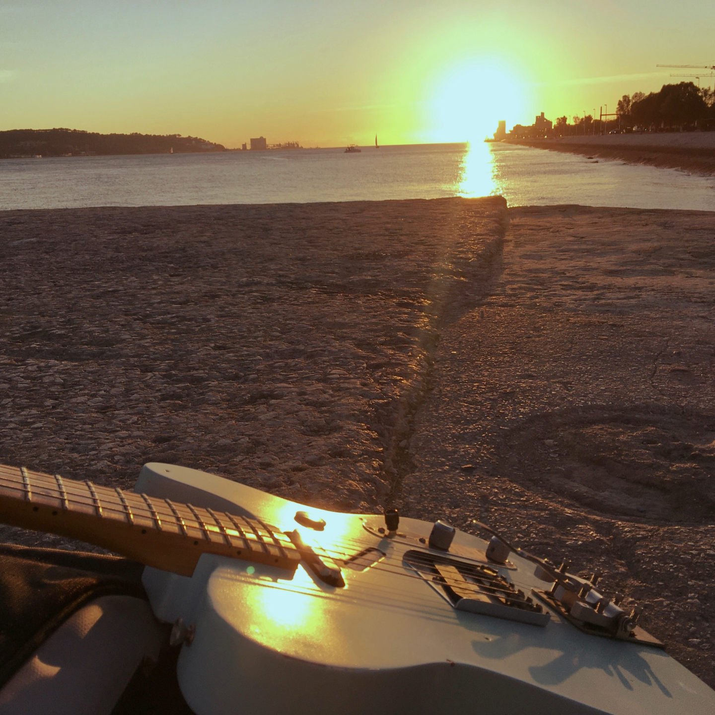 Studies for electric guitar (8) Orfeu e meu Mestre